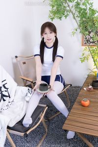 Chinese Model No.562 Xiangcai: Pure and Athletic in Sports Outfit & Thick White Stockings-16