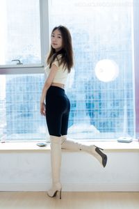 Chinese Model Tingting No.2339: Elegant Style with Chic Long Boots-14