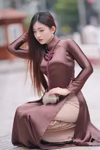Elegant Modern Ao Dai Beauty Captivates on City Streets | Graceful & Alluring 1000025274-13