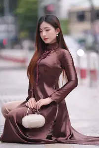 Elegant Modern Ao Dai Beauty Captivates on City Streets | Graceful & Alluring 1000025274-12