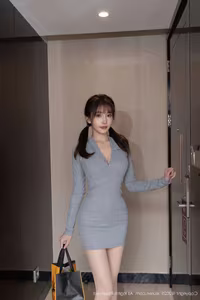 XiuRen No.10049: Lu Xuan Xuan – Elegant Allure in a Captivating Photoshoot-4