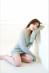 Immerse in Ayaka Hidarihata's Pure Beauty: A Captivating Portrait-1