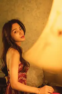 YiTuYu Vol. 8583: Shu Wen Tong Xue – Discover Her Captivating Beauty in Every Moment-25