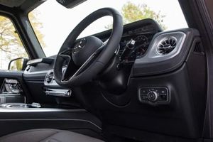 Mercedes-Benz G500 Arriving Vietnam Luxury SUV Alternative to G63 with Attractive Price-4