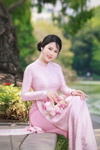 XVG No.10: The Beauty of Vietnamese Ao Dai - Graceful, Traditional, and Captivating.-2
