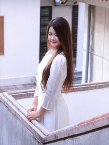 Elegant Ao Dai: Timeless Beauty of Vietnamese Woman 1000019794 – Discover Traditional Charm-4