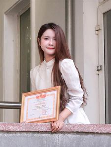 Elegant Ao Dai: Timeless Beauty of Vietnamese Woman 1000019794 – Discover Traditional Charm-3