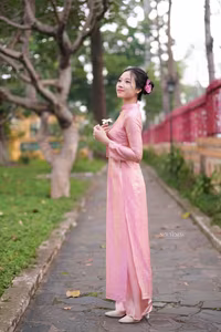 VGU No.153: Enchanting Traditional Vietnamese Ao Dai Beauty and Grace-7