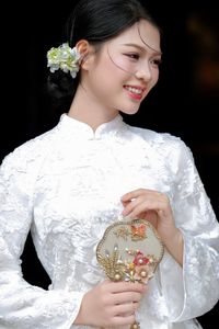 Elegant Vietnamese Woman Portrait Traditional Dress Ancient Architecture-22