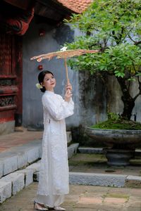 Elegant Vietnamese Woman Portrait Traditional Dress Ancient Architecture-20