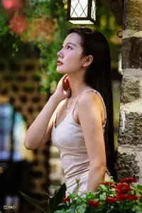 VGU No.182: Discover the elegant modern style of a confident girl with stylish glasses and a contemporary outfit-0