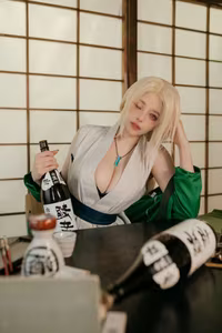 Alluring Tsunade Cosplay, Legendary Hokage's Charm-10