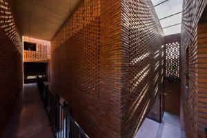 Astonishing architecture of the sloped roof house in Long An resembling a brick kiln hiding unique interior spaces-1