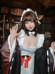 Coser Qiqi Nanako: Adorable Cow Maid Cosplay Captivates Fans-13
