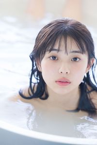 Kikuchi Hina: Charming Pink Bikini in Another Memory Photo Book-11