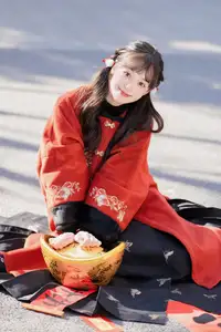 YiTuYu Art Language Vol.8539: Xia Yu Xiao Nian's Vibrant Hanfu Charm-10