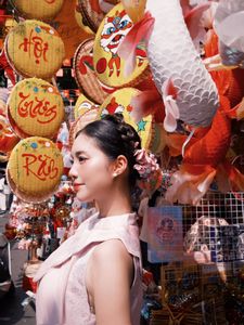 Traditional Vietnamese Mid-Autumn Festival: Girl amidst Vibrant Cultural Colors-1