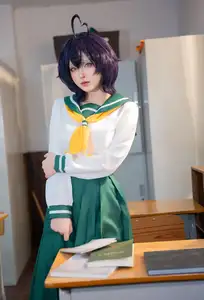 Coser Qing Shui You Nai Transforms into Utena Hiiragi JK from Gushing over Magical Girls - Pure, Adorable & Captivating-15