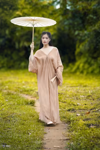 VGU No60 Discover the Enchanting Grace of a Vietnamese Girl in Nature-3
