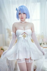 Stunning Azur Lane Chapaev White Rider's Melody Dress Cosplay by Banbanzi - Tukuku-24