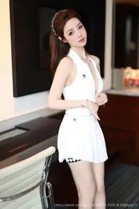 Tao Tao Yao Yao Twins Vol.1165: Elegant Allure of YouMi Chinese Model-11
