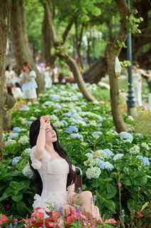 Youthful Beauty of a Girl in Hoan Kiem Lake Flower Garden, Hanoi | Vietnam Moment-13