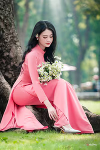 VGU No.18: Captivating Elegance A Young Woman in Pink Ao Dai-10