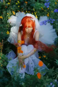 Coser Chunmomo | Ethereal Bride in a Dreamy Flower Garden Wedding Dress-7