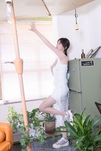 BoBoSocks No.560: Serene Chinese Model in Pure White Cotton Socks-25