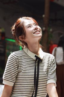 Innocent Girl Portrait: Bright Smile, Gentle Charm | HD Wallpaper-6