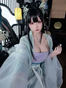 Coser Rina Jiao as Senior Sister Part01: Ethereal Hanfu Beauty & Ancient Charm-5
