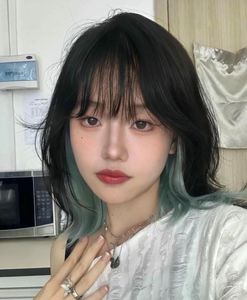 Edgy Hidden Dye Hair: A Chic & Trendy Color Style for Modern Women.-9