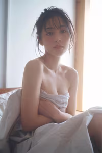 Captivating Misaki Jinbu in FLASH Digital Photo Book Vol.2 - Discover Her Natural Japanese Beauty-18
