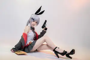 Discover the Allure of Coser Xiaomuceng Aya as Fn-57 Girls' Frontline-13