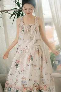 Discover Zzzhen's Serene Elegance in YiTuYu Vol.8271: A Captivating Floral Portrait-11