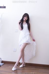 BoBoSocks No.542: Chinese Model, White Dress, Bare Feet. Pure Beauty and Delicate Emotion.-22