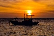 Explore Ganh Da Dia Dak Lak: Stunning Photo Spot with Rocky Cliffs and Crystal Clear Blue Sea-1