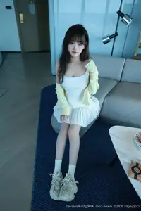 Discover Nuo Mi's Alluring Elegance in a Pristine White Dress - Exclusive XiuRen Collection No.10702-4