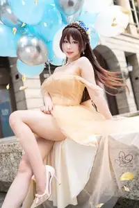 Coser Hane Ame Shines in Her 2025 Birthday Dress Captivating Elegance and Alluring Charm!-23