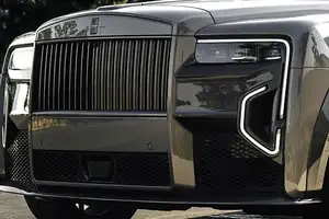 Discover the Unique Emerald Green Interior of the Million-Dollar Rolls-Royce Cullinan Brabus 700-1