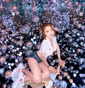 DJ SODA Stuns with Bold Photos in Enchanting Mirror Reflection Space-7