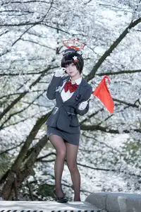 Discover Tsubaki Guide Cosplay by Shi Liang Yu: Charming Elegance Unleashed.-10