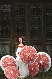 YiTuYu Vol.8303: Shi Mian Mian Bao Xie Captures Traditional Asian Elegance-15