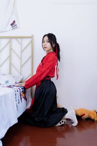 Chiness Model No.2330 Shasha in Elegant Red Black Hanfu Attire-10