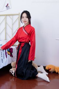 Chiness Model No.2330 Shasha in Elegant Red Black Hanfu Attire-7