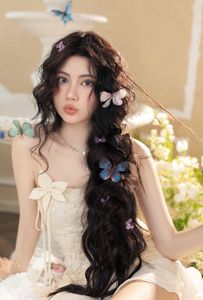 Hat De: Elegant Beauty & Charisma in Studio Portrait-7