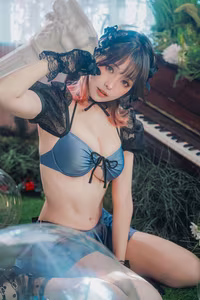 Coser ElyEE: Lost in the Enchanting Fairytale Wonderland-16