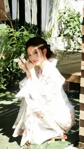 VGU No.176: Discover the Serene Charm of an Asian Beauty in a Traditional Kimono-5
