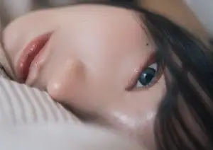 Satsuki Mei: Blooming Grace in 'Mebaechau Part02' Photobook - Discover Her Tender Charm-4