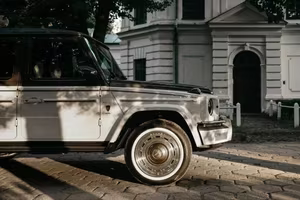 Mercedes AMG G63 Himalaya Up Close – Diamond Covered Super SUV Exclusive Carlex Design Masterpiece-1